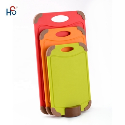 Petite taille 29x19.5cm Plaque de coupe de cuisine durable facile à nettoyer et en plastique