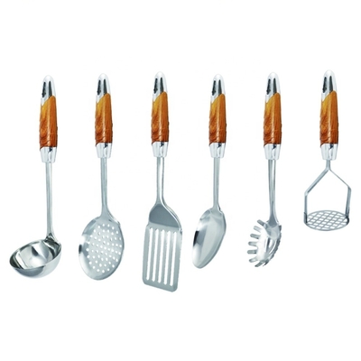 FOB PORT Ningbo Ensemble de cuisine durable Accessoires de cuisine avec outils en acier inoxydable