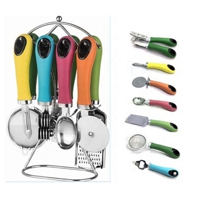 Les appareils de cuisine à domicile 8 PCS accessoires en acier inoxydable avec poignées colorées