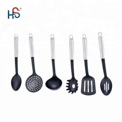 Ensembles d' ustensiles de ménage Sélection de l' espace de la salle avec les dix meilleurs produits de cuisine