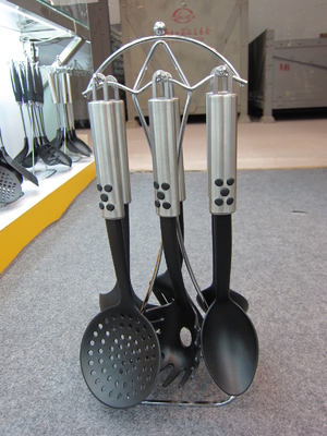 Ensembles d'outils Produits chinois Accessoires de cuisine en acier inoxydable ODM ou OEM Accepté