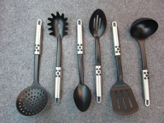 Ensembles d'outils Produits chinois Accessoires de cuisine en acier inoxydable ODM ou OEM Accepté