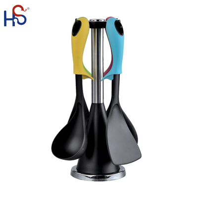 Ensemble d'outils de cuisine et d'accessoires de cuisine