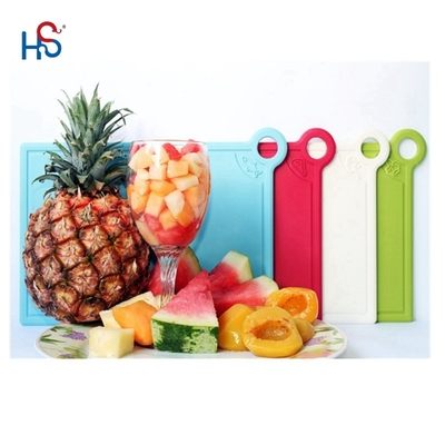 Plaques de coupe en plastique durable les plus basses pour les accessoires de cuisine ODM ou OEM accepté