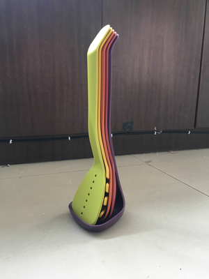 Essentiel pour la saison automnale Acheter des outils de mélange de cuisine et des ustensiles en nylon pour une cuisine intelligente