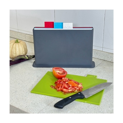 2024 Outils de cuisine et gadgets antibactériens Chopper de légumes avec conteneur en PP