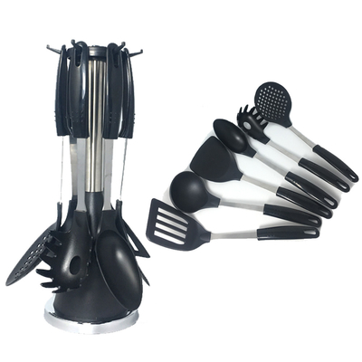 Cuisiner avec un appareil antiadhésif Kitchen Mate Pot Cookware Set Wechat/What app 0086-13606580173