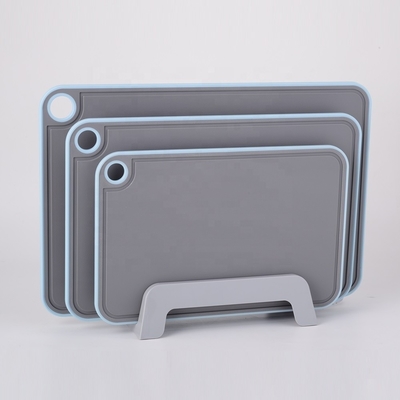 Un ensemble de planches de coupe certifié ISO9001 pour les accessoires de cuisine colorés et les outils de cuisine