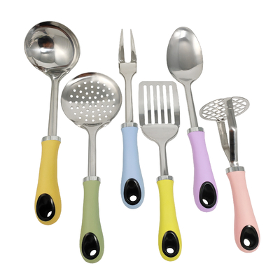 Ensemble d'outils de cuisine nordiques à la maison avec couleur macaron et accessoires de cuisine en TPR