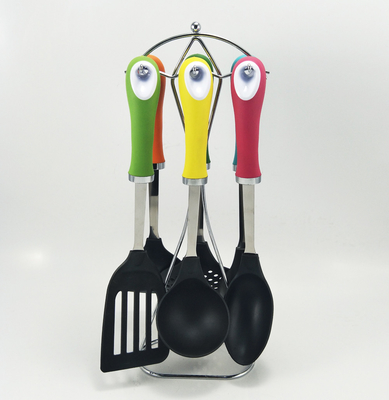 Ensemble d'ustensiles de cuisine durables pour la cuisine à domicile Outils et accessoires de cuisine en plastique