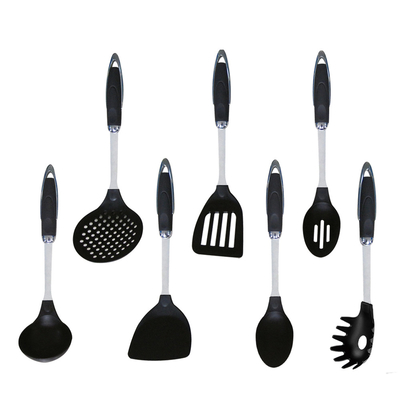 Les outils essentiels pour cuisiner et manger