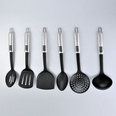 Liste d'articles de cuisine de couleur personnalisée Appareils de cuisine intelligents avec des outils durables