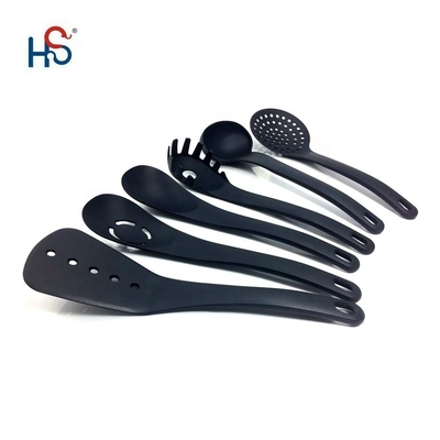 Ensemble d'ustensiles de cuisine certifiés ISO9001 pour la cuisson Spatula et gadget en silicone non adhésif