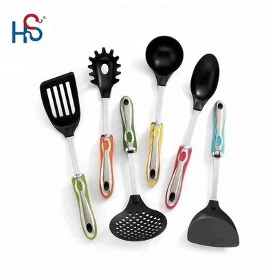 Logo personnalisé Acceptable Nylon Kitchen Accessory Set pour les produits de cuisine à domicile