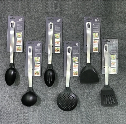 Ensemble d'outils de cuisine Ensemble d'outils de nylon Ensemble de cuisine Produits ménagers Accessoires de cuisine