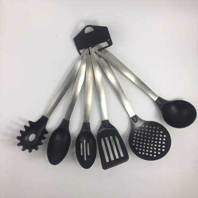 Ensemble d'ustensiles de cuisine antiadhésifs pour une expérience de cuisson durable et flexible