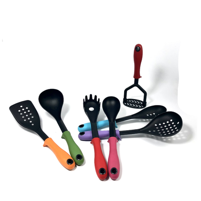 Haisheng 7 pièces ensemble de ustensiles de cuisine y compris les ustensiles de cuisine en nylon