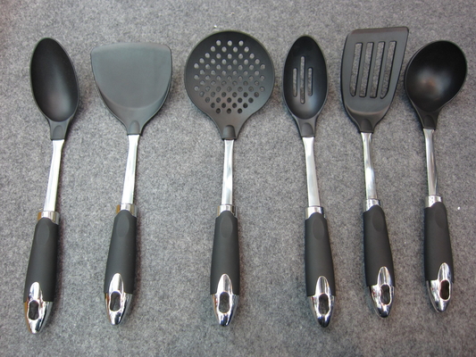 Appareils de cuisine 6 pièces Appareils de cuisine pour cuisiner à 210 ° C Certifié ISO9001