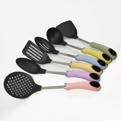 Ensemble d'ustensiles ménagers de cuisine avec outils de cuisson antiadhésifs et poignée en acier inoxydable