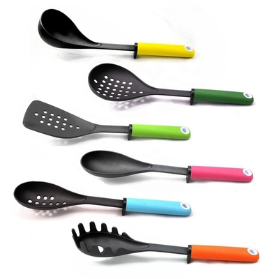 Appareils de cuisine résistants aux températures élevées à 210 degrés Matériau durable et en nylon