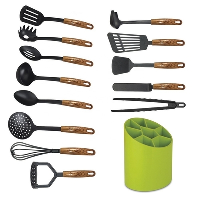 Transformez votre cuisine en paradis culinaire avec ces ensembles d'outils de cuisine