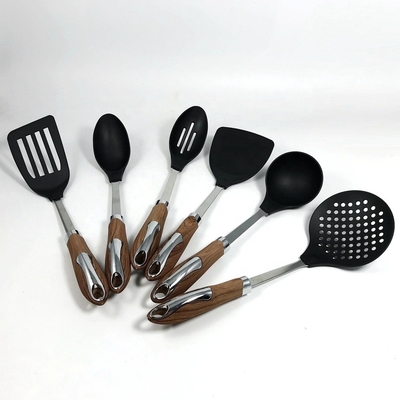 Ensembles d'outils de cuisine utilisés quotidiennement avec ensemble d'outils de cuisine à poignée ABS