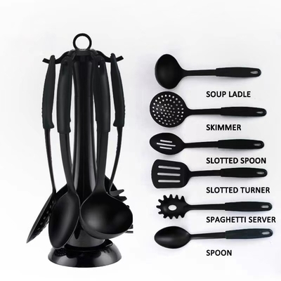 Utilisateurs multifonctionnels fournissent les outils les plus adaptés aux besoins des gadgets de cuisine et de jardin